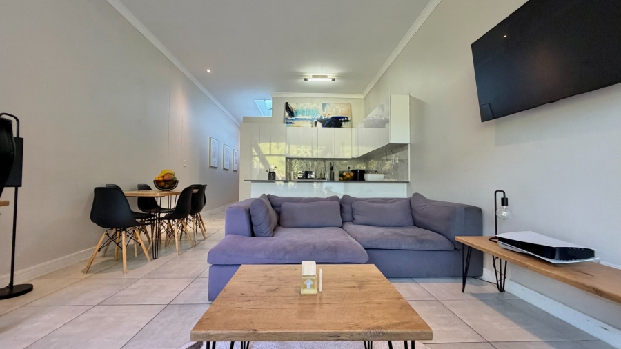 1 Bedroom Property for Sale in Paardevlei Western Cape